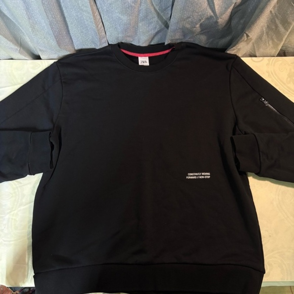 Zara Black Crew Neck Sweater